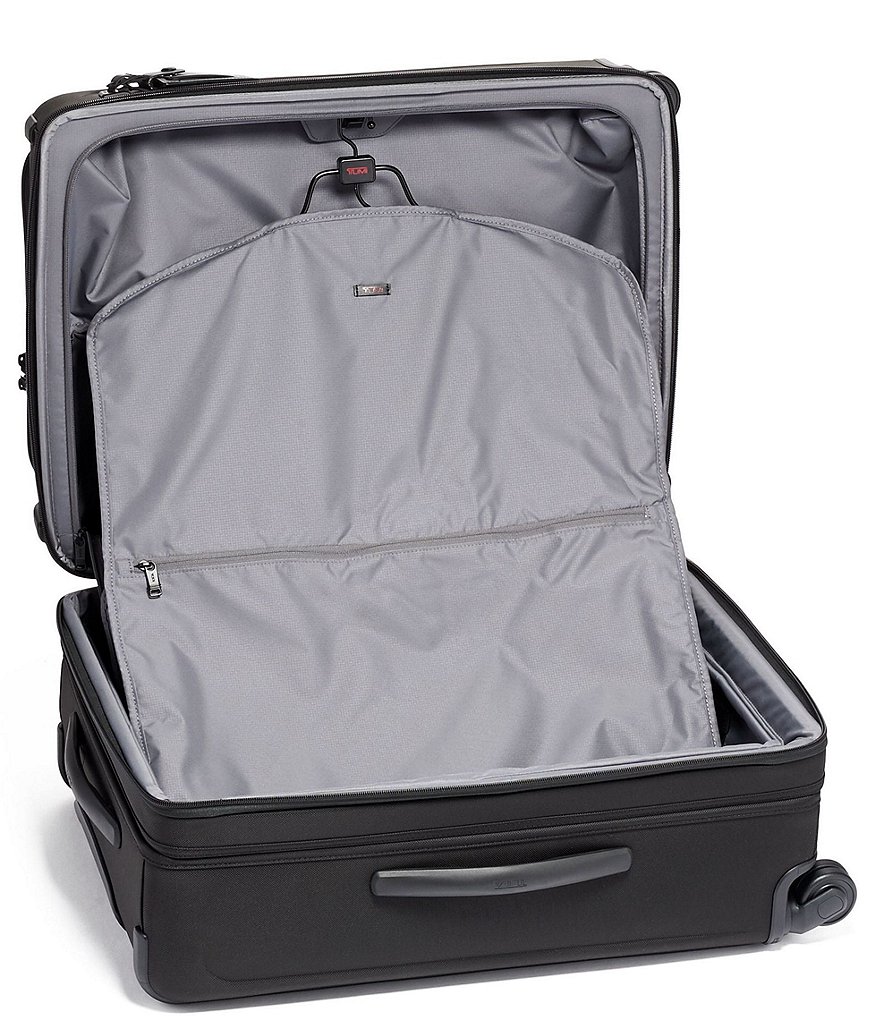 Tumi Alpha 3 Short Trip Expandable 4 Wheeled Packing Case Spinner