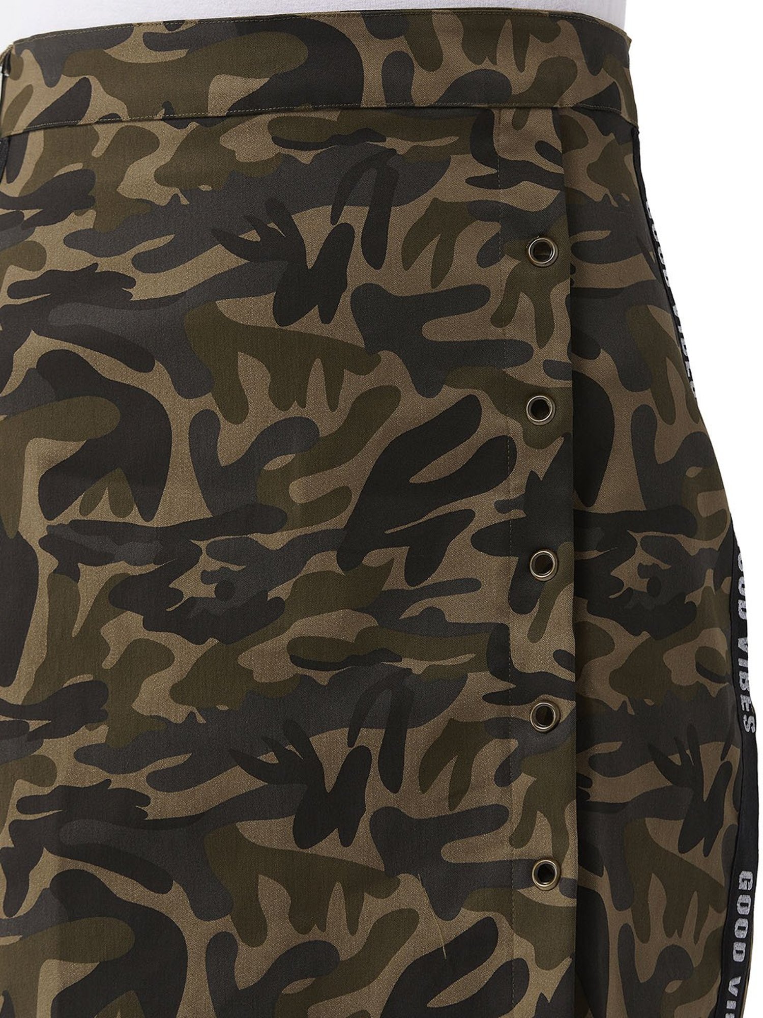 Miss Chase Olive Printed Pencil Skirt