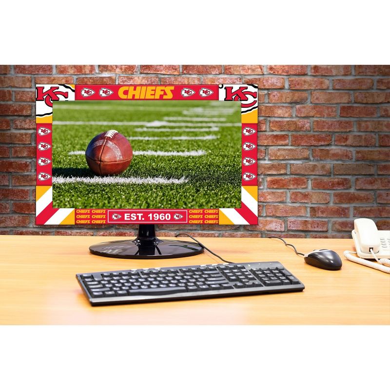 Amer Adjustable Monitor Mount, Up to 24", Black (AMR2CV) 