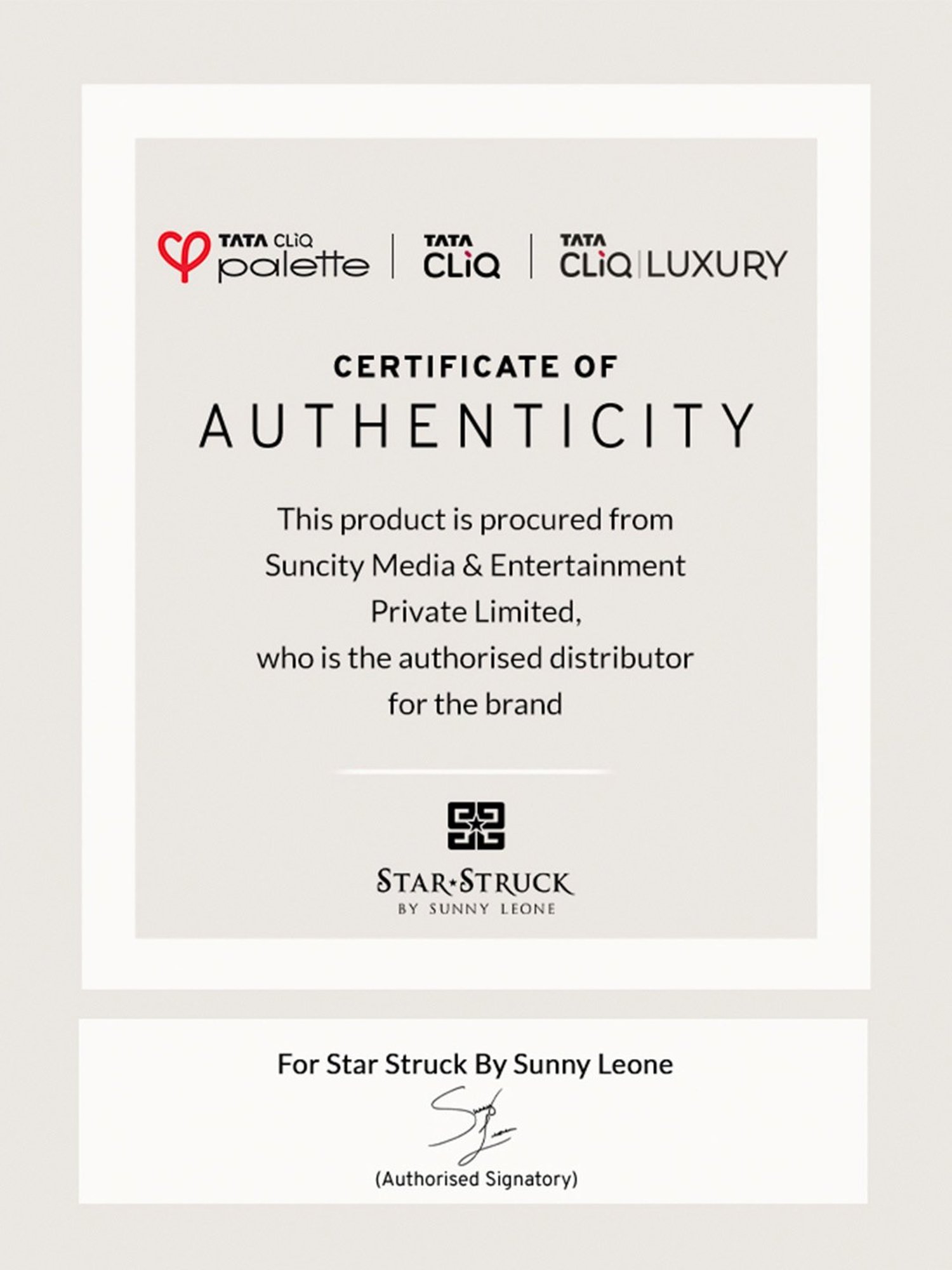 StarStruck By Sunny Leone Lipstick+Lip Gloss+Liner Lip Kit Pink Peony - Pack of 3