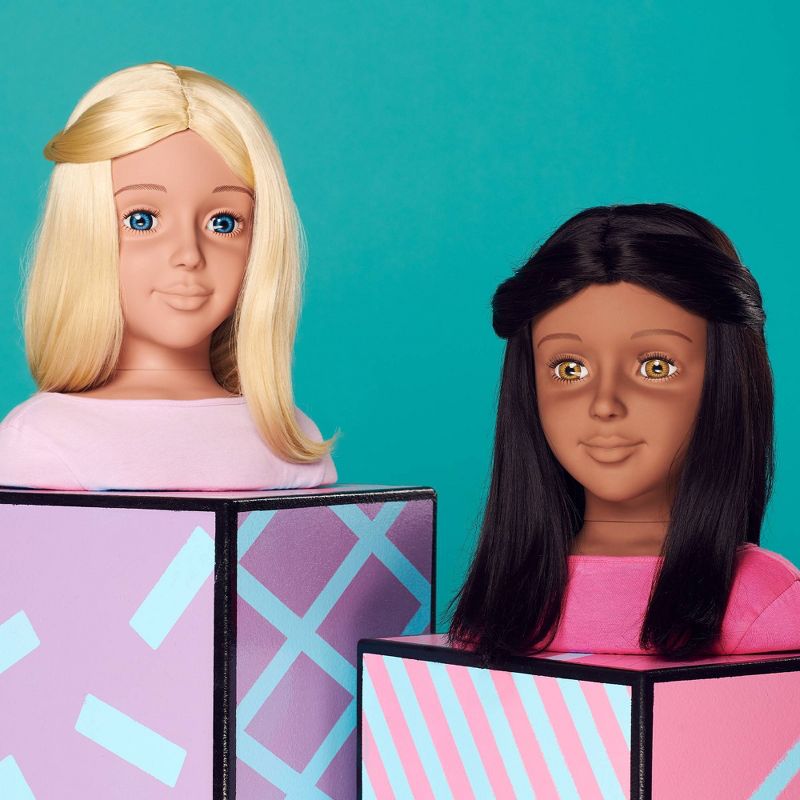 I'M A STYLIST Jasmine with Interchangeable Wig Styling Head - Brunnette Hair