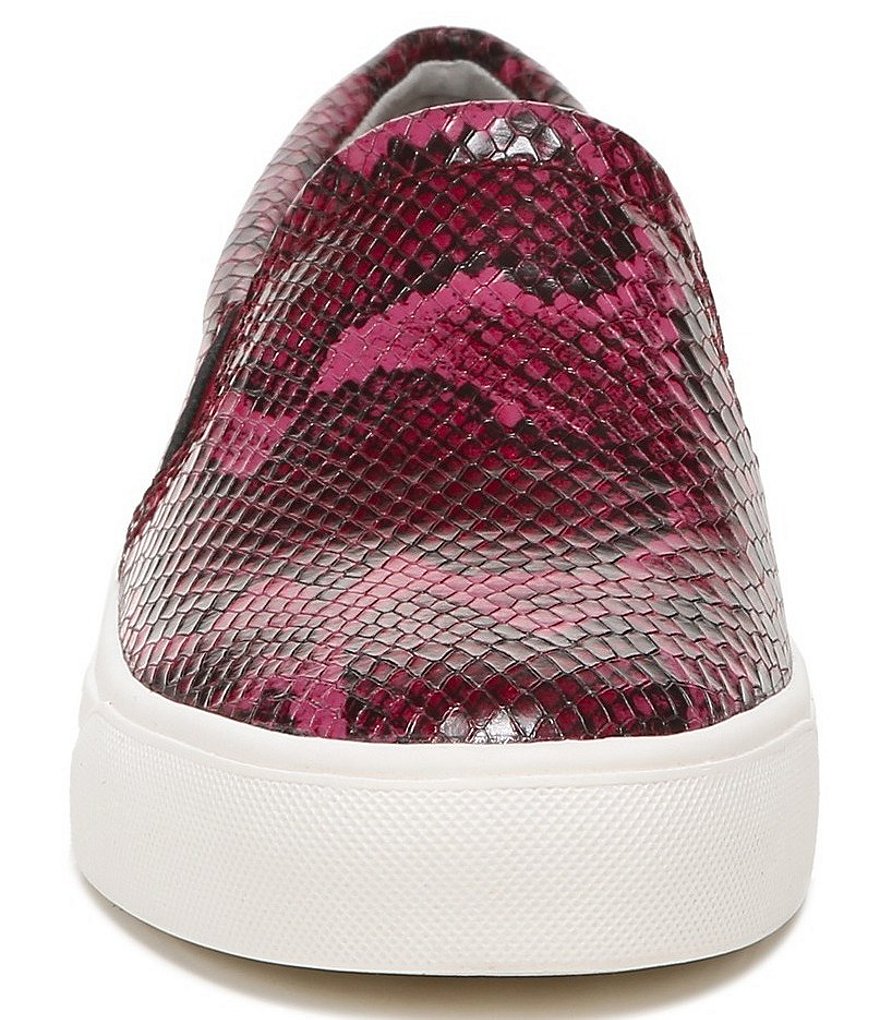 Trotters Kiera Suede Kitten Heel Pumps