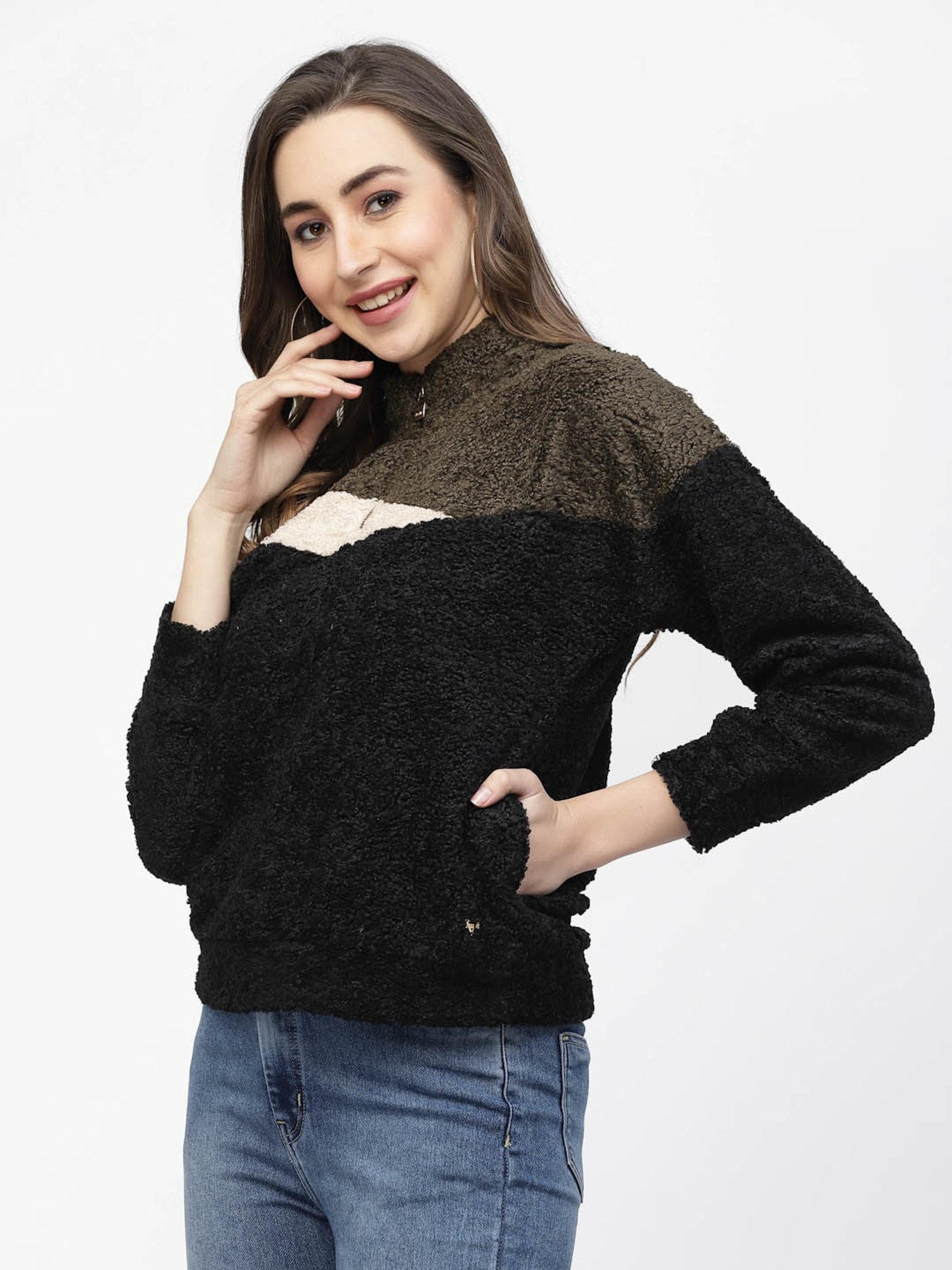 Juelle Black & Olive Color-Block Pullover