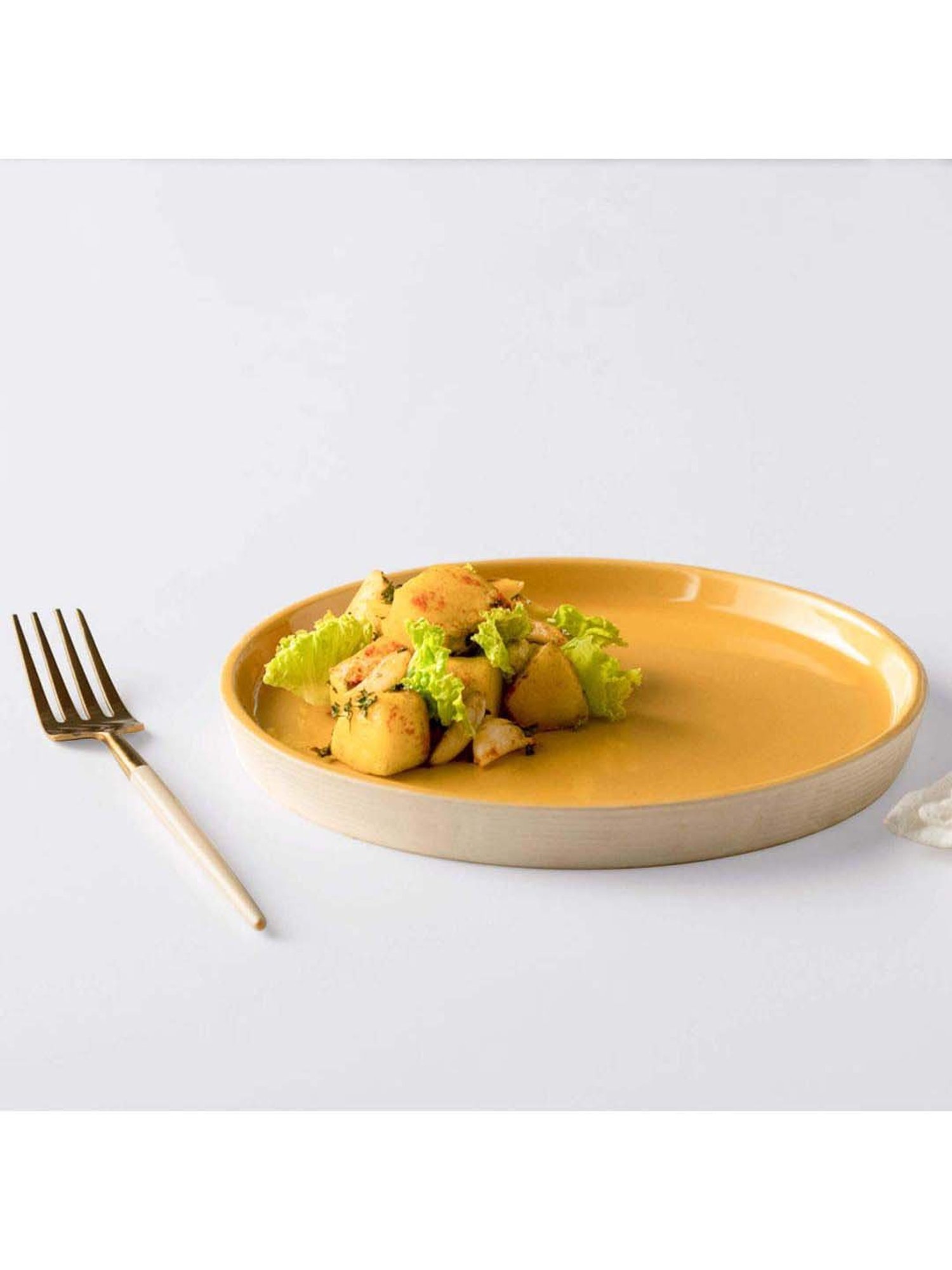 ellementry Amber Love Beige Ceramic Side Plate - Set of 1