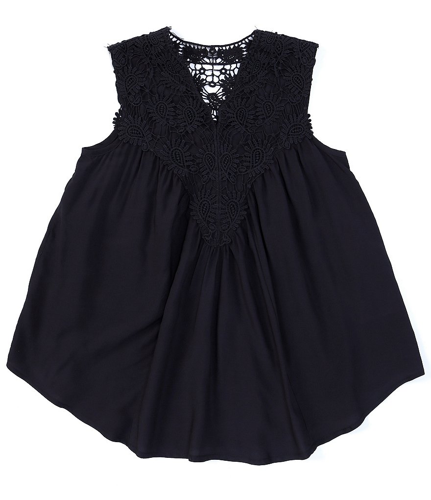 Barbie Big Girls 7-16 Short-Sleeve Follow Your Dreams Graphic Tee