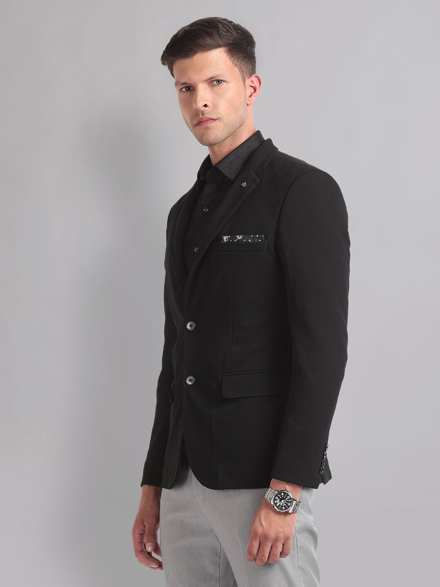 Arrow Sports Green Regular Fit Texture Waistcoat