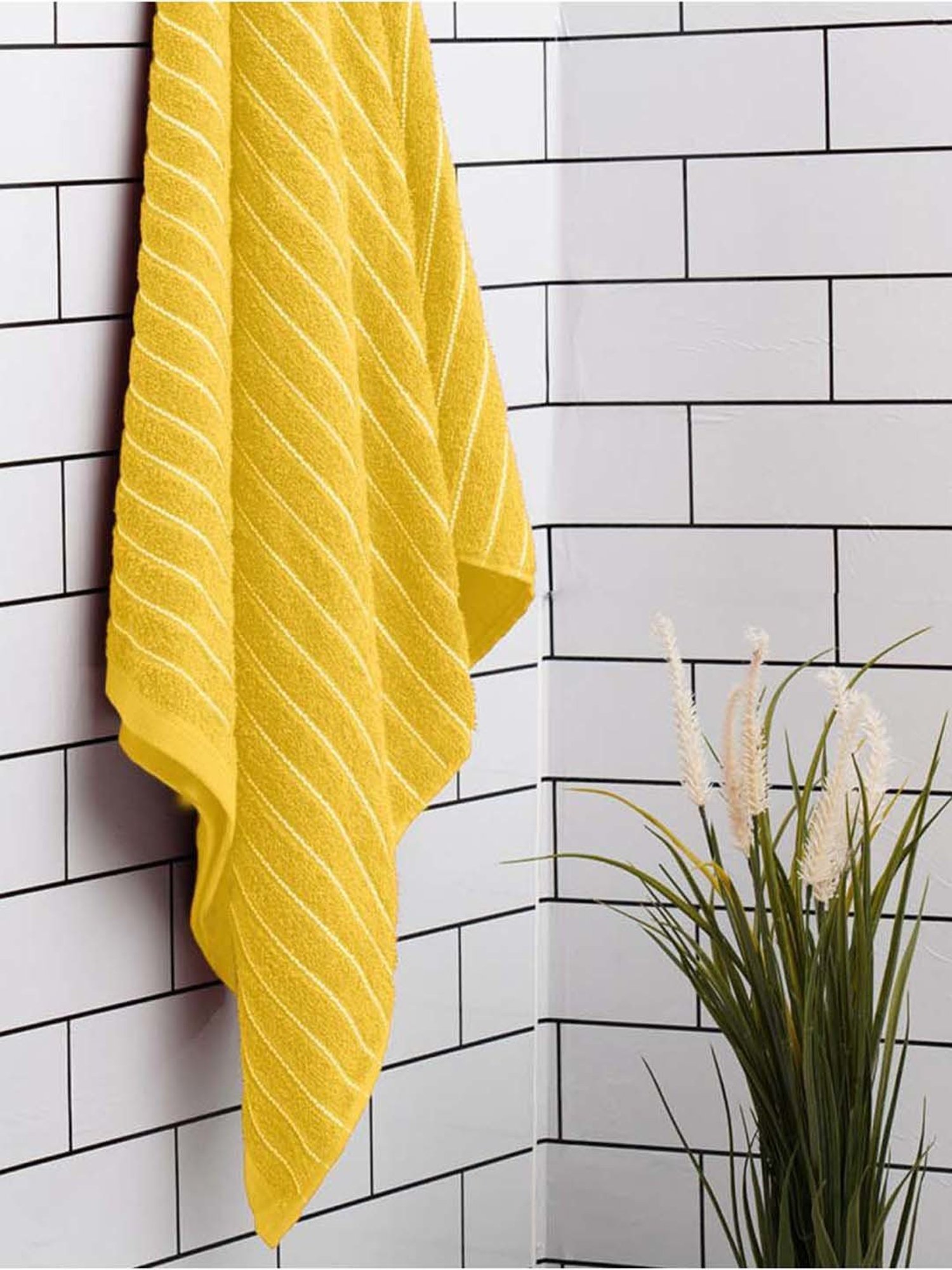 Welspun 2-In-1 Mimosa Cotton 250 GSM Bath Towel