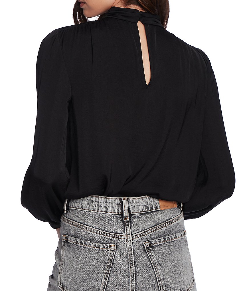 WAYF Double Ruffle V-Neck Peplum Top