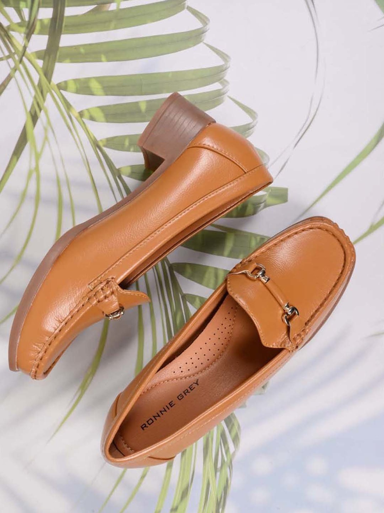 Ronnie Grey Women's Tan Casual Loafers