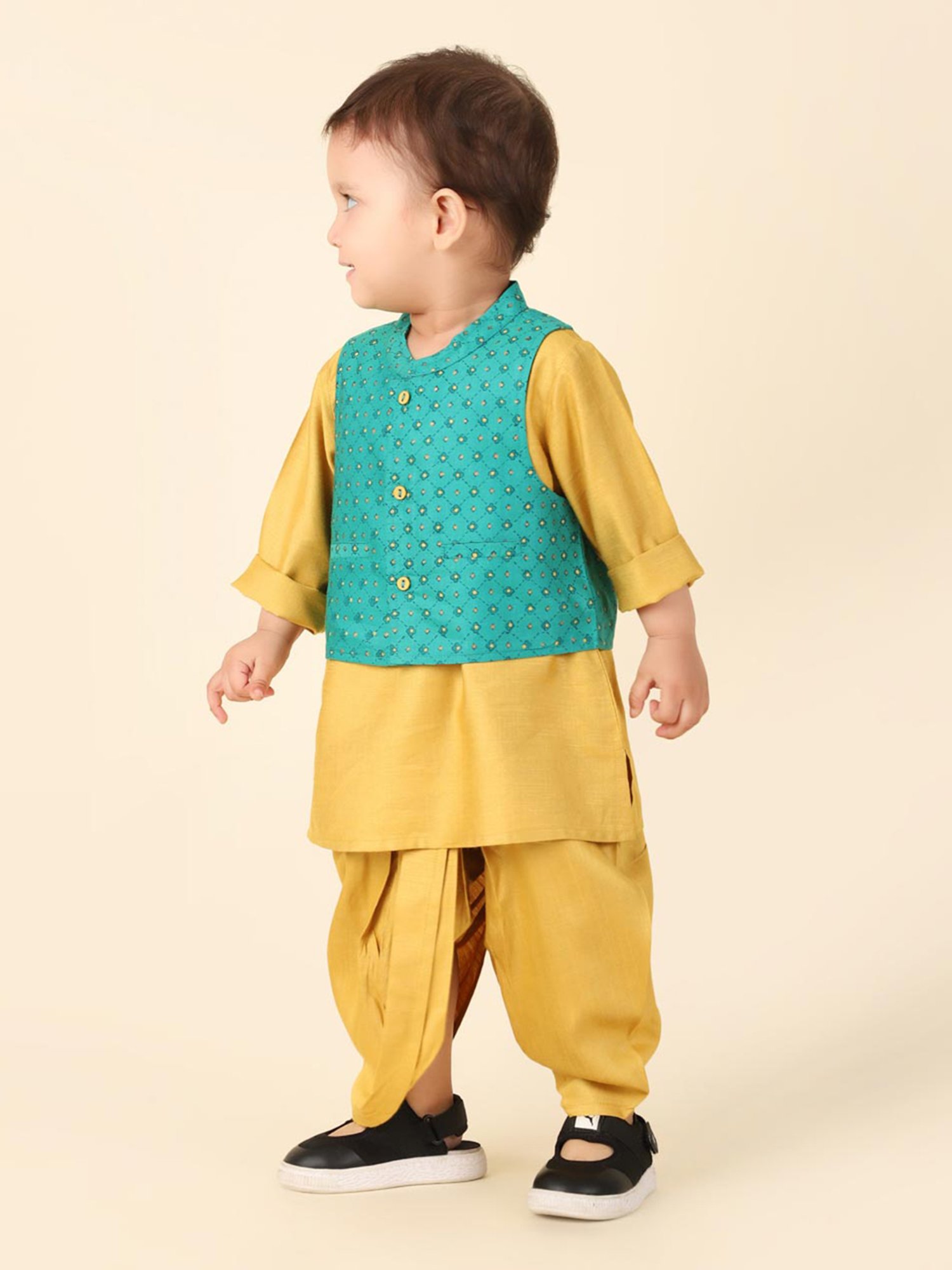 Bumzee Kids Grey & White Checks Full Sleeves Shirt, Waistcoat with Pants