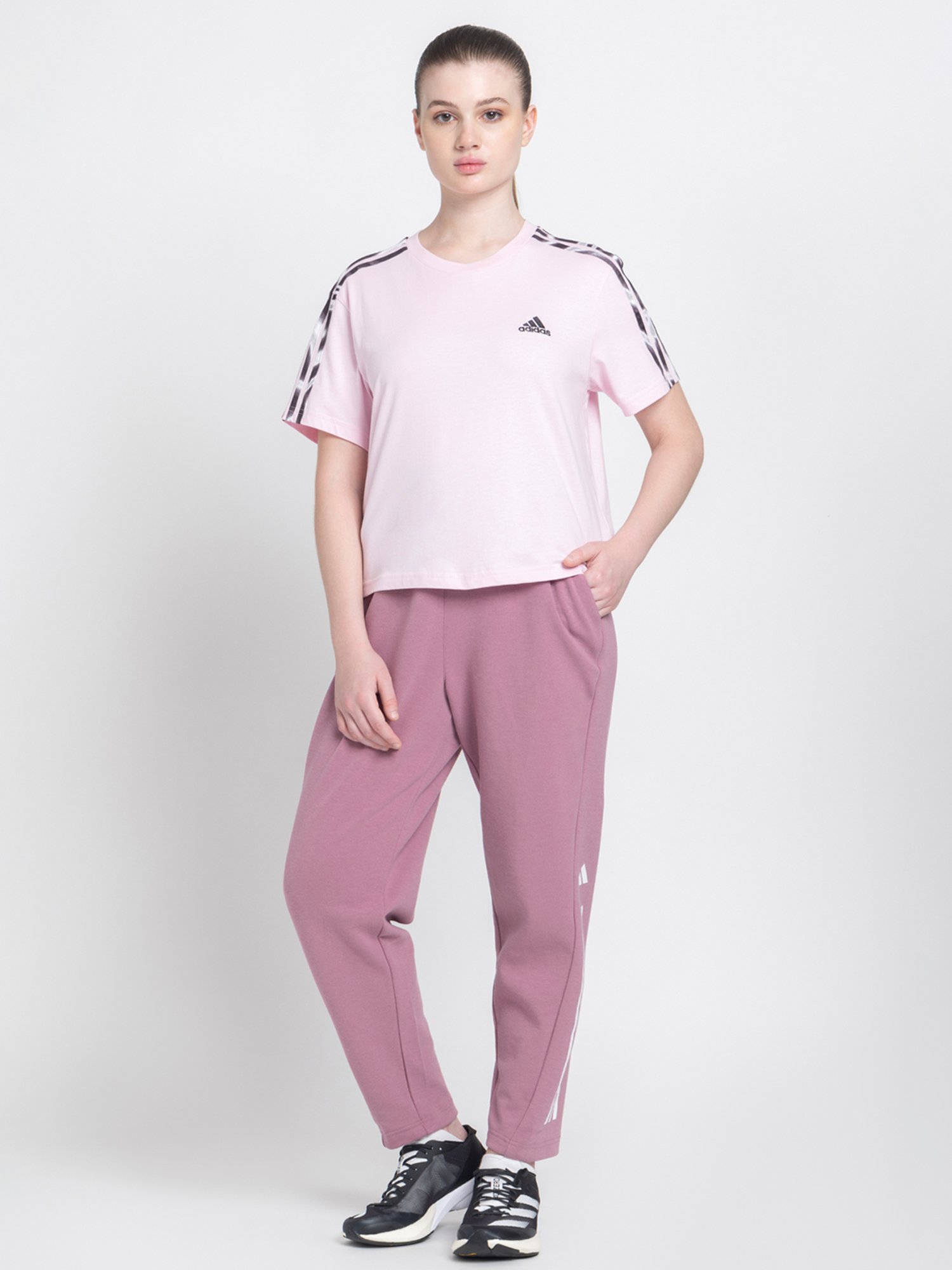 Columbia Navy Daisy Days SS Graphic T-Shirt