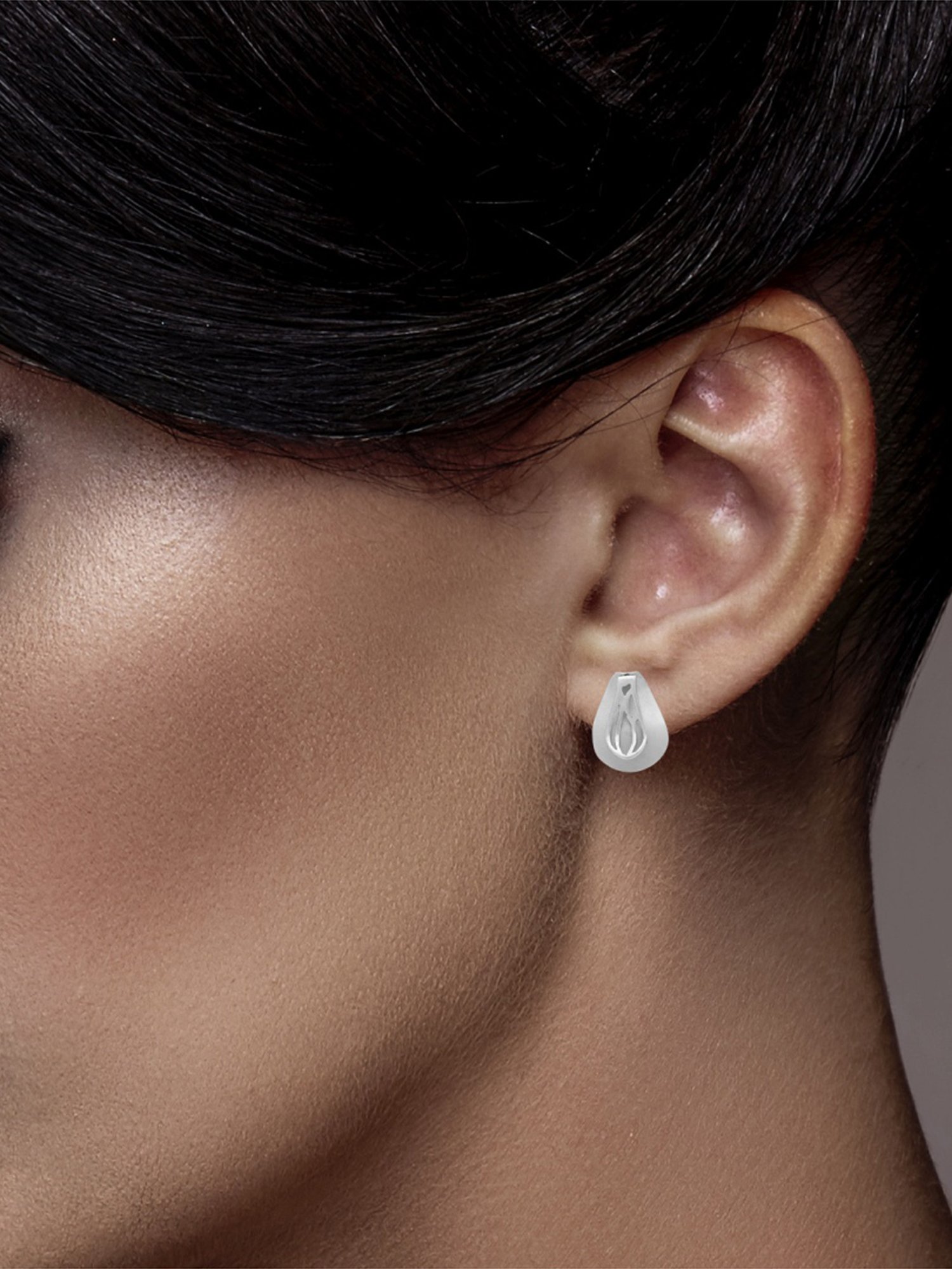 C.Krishniah Chetty Classic 950 Platinum Stud Earrings