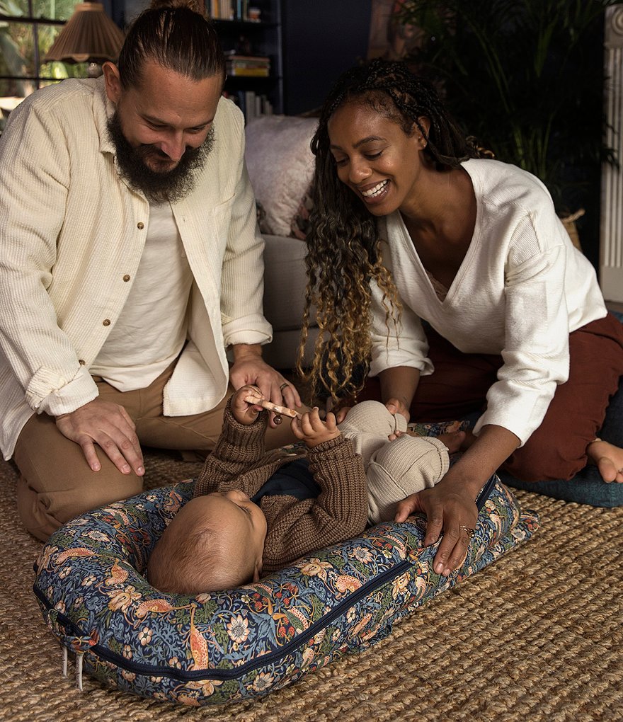 DockATot 0-8 Months Strawberry Thief Deluxe Dock Stage 1