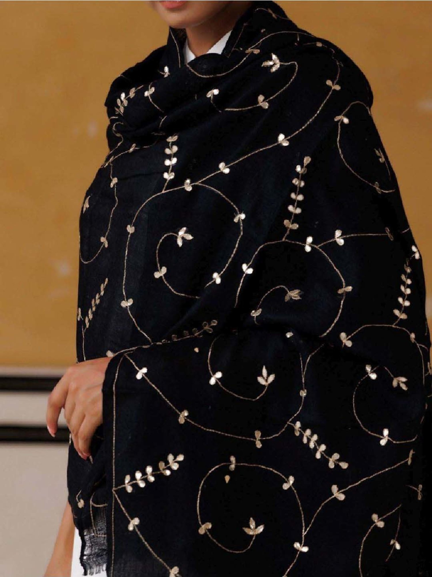 Geroo Jaipur Black Hand Embroidered Gota Patti Woolen Shawl