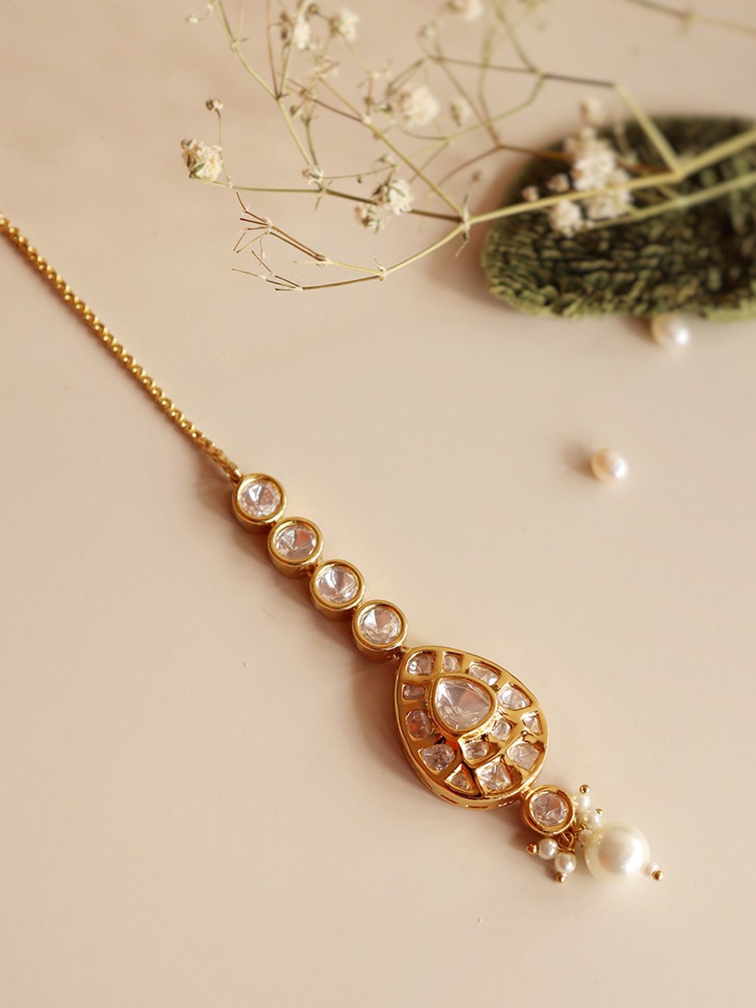 Curio Cottage Meira Sleek Kundan Maang Tikka for Women