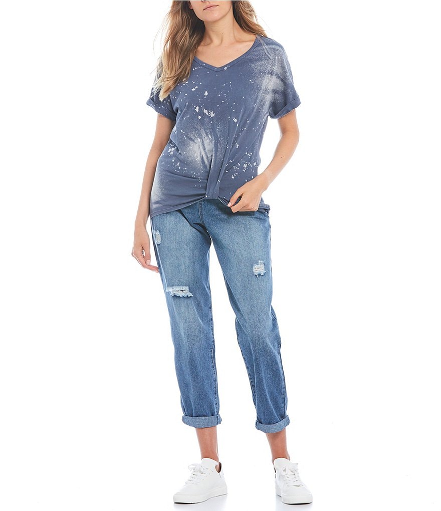 Celebrity Pink Shadow Knee Mid Rise Straight Jeans