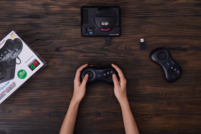 8Bitdo M30 2.4G Wireless Gamepad for Sega Genesis Mini and Mega Drive Mini - Sega Genesis