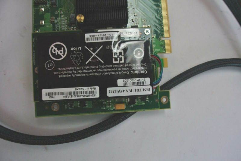 LSI LOGIC 500605B SAS CONTROLLER w/ Battery & Cables