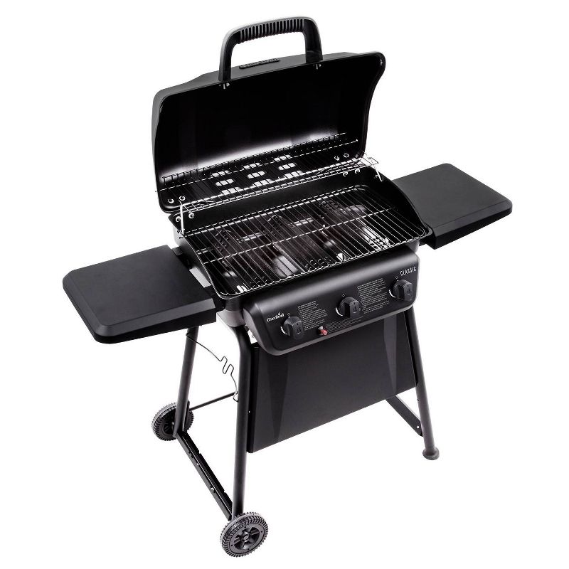 Char-Broil Classic 3-Burner 30,000 BTU Gas Grill 463773717 - Black