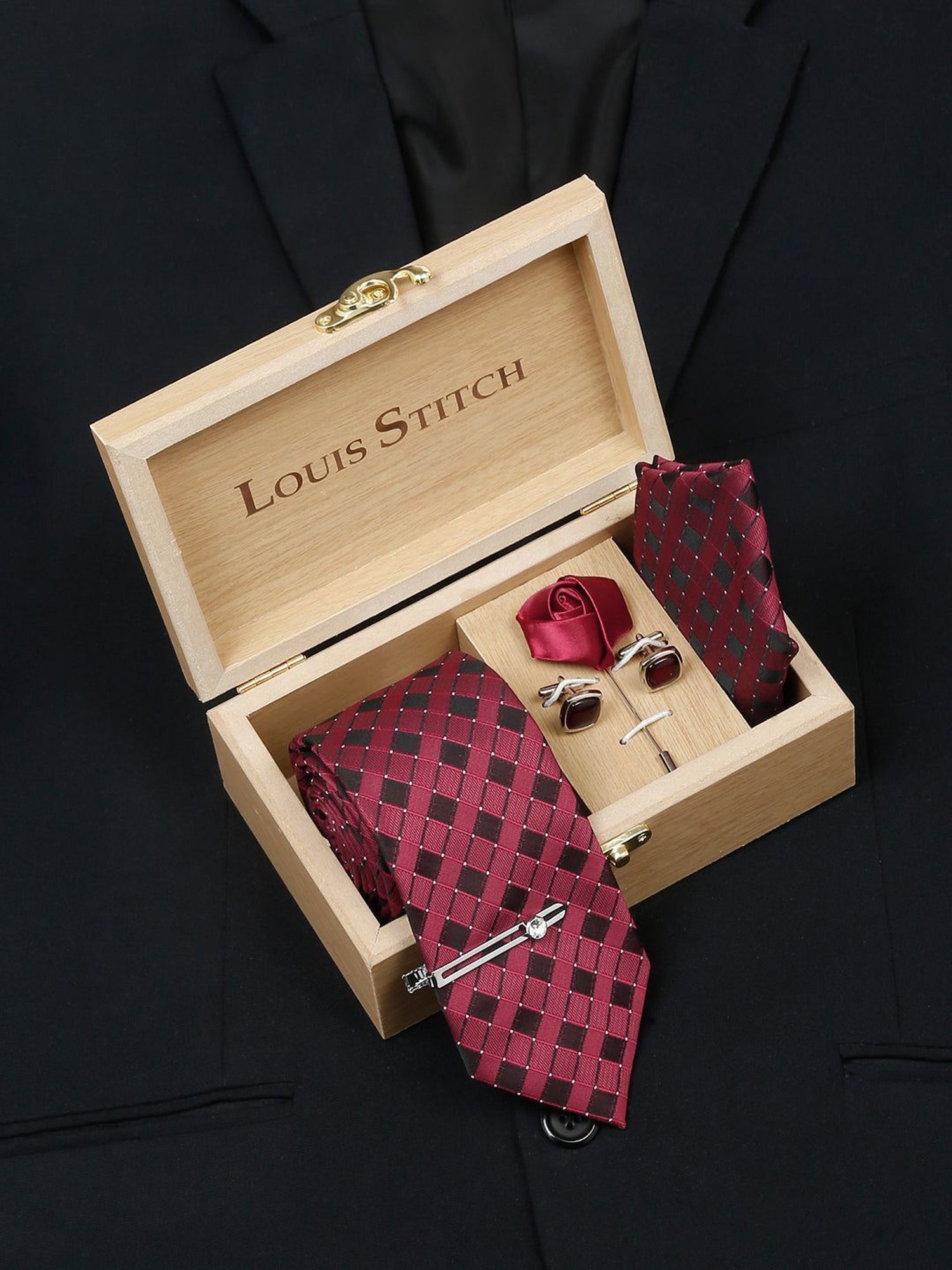 Louis Stitch Blue Printed Necktie Gift Set - Set of 3