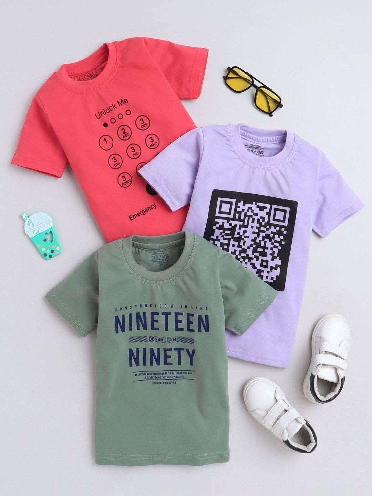 Fourfolds Unisex Multicolor Printed T-Shirt