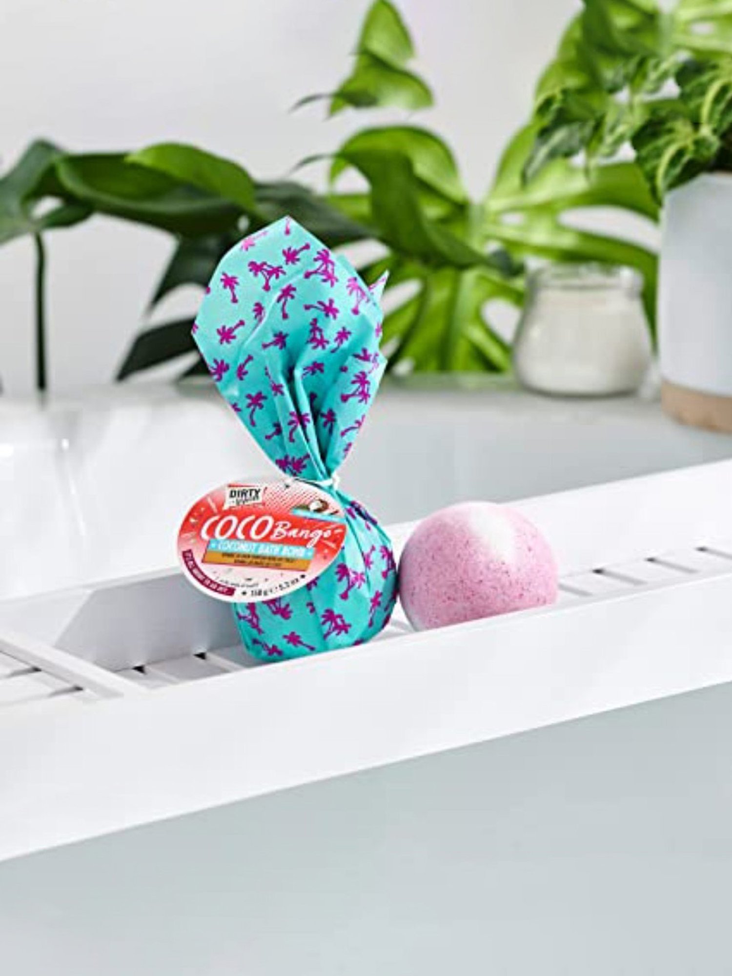 Dirty Works Coco Bango Coconut Bath Bomb - 150 gm