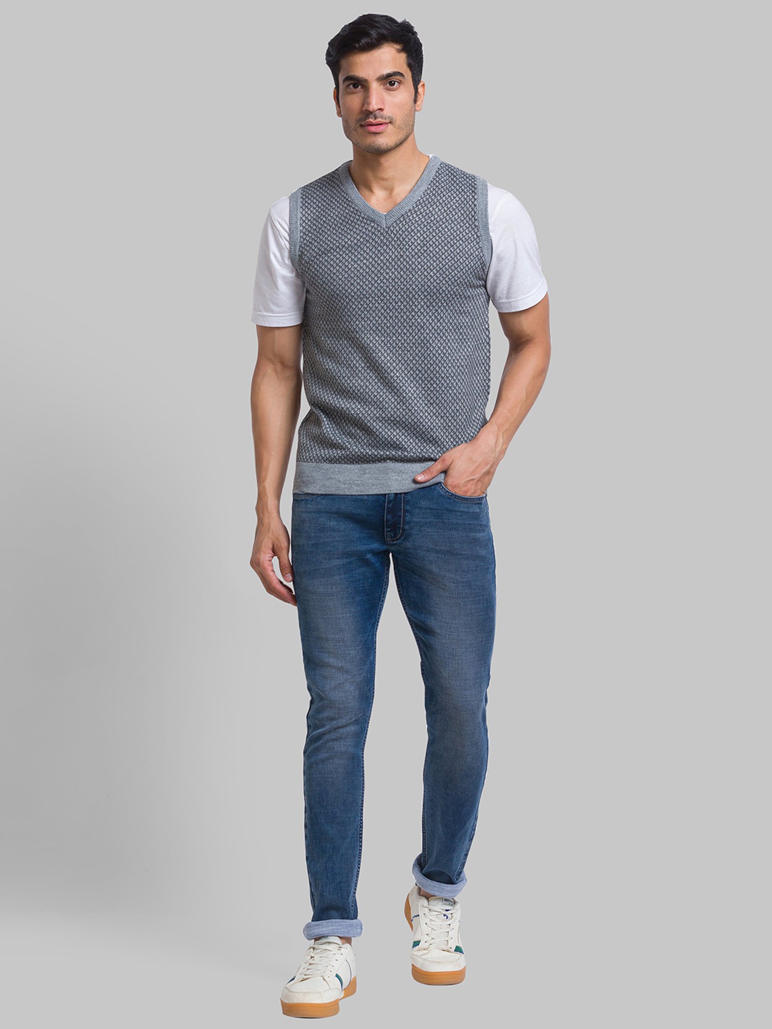 Parx Grey Regular Fit Checks Sweater