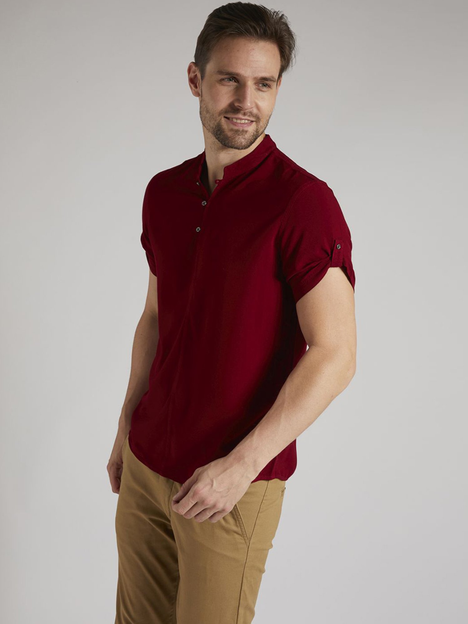 Identiti Maroon Tapered Fit Short Kurta