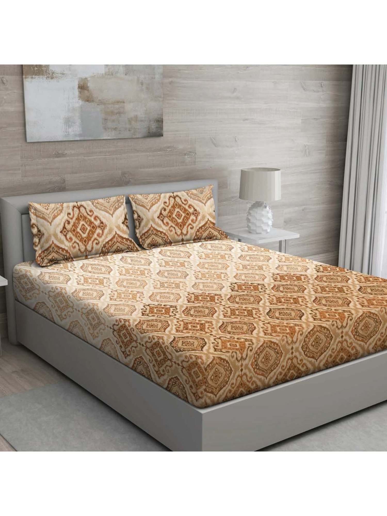 GM 'Matthiola' Brown Cotton 150 TC Double Bedsheet with 2 Pillow Covers