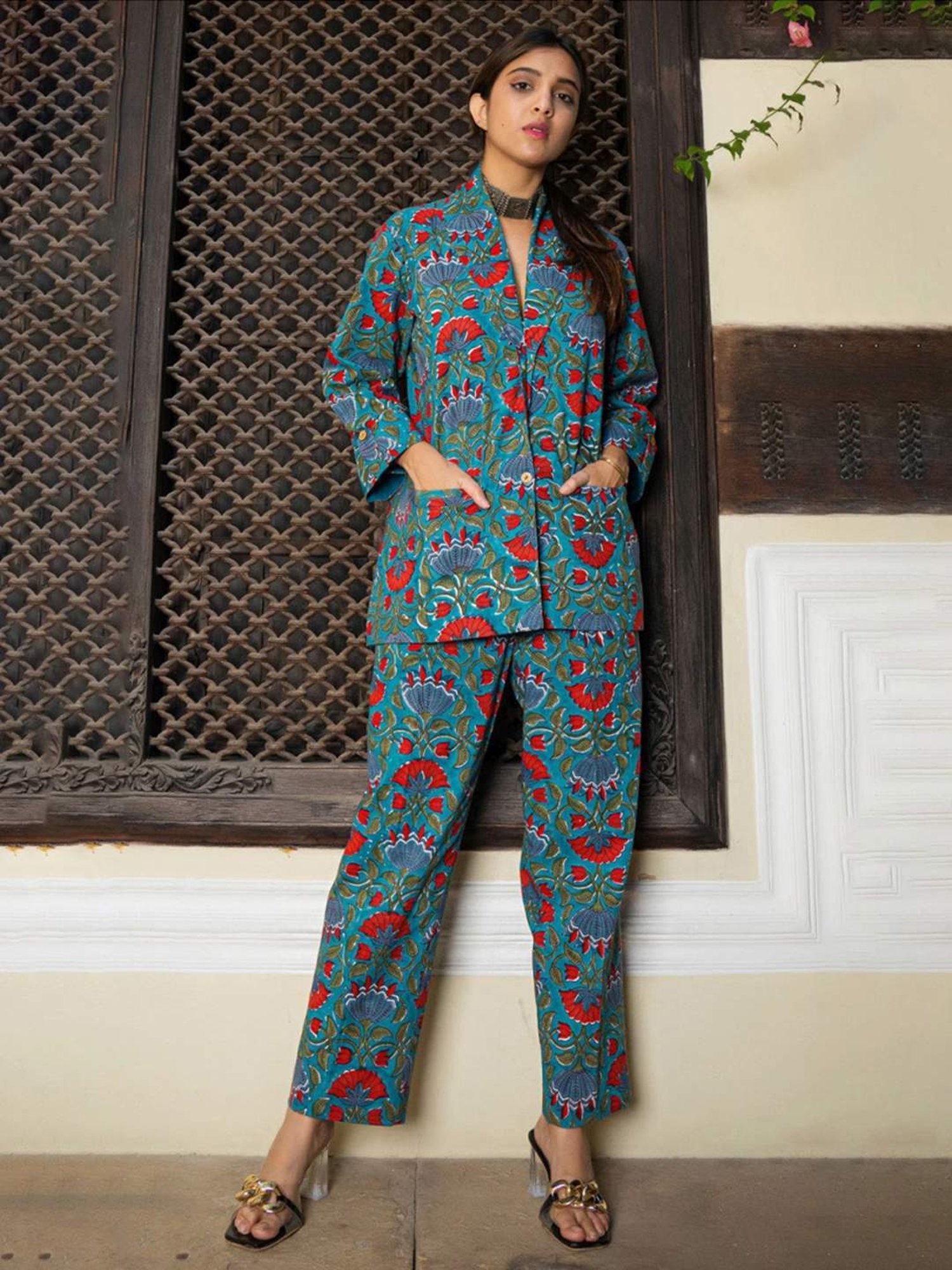 Eeshva India Green Hand Blocked Blazer with Pant In Cotton