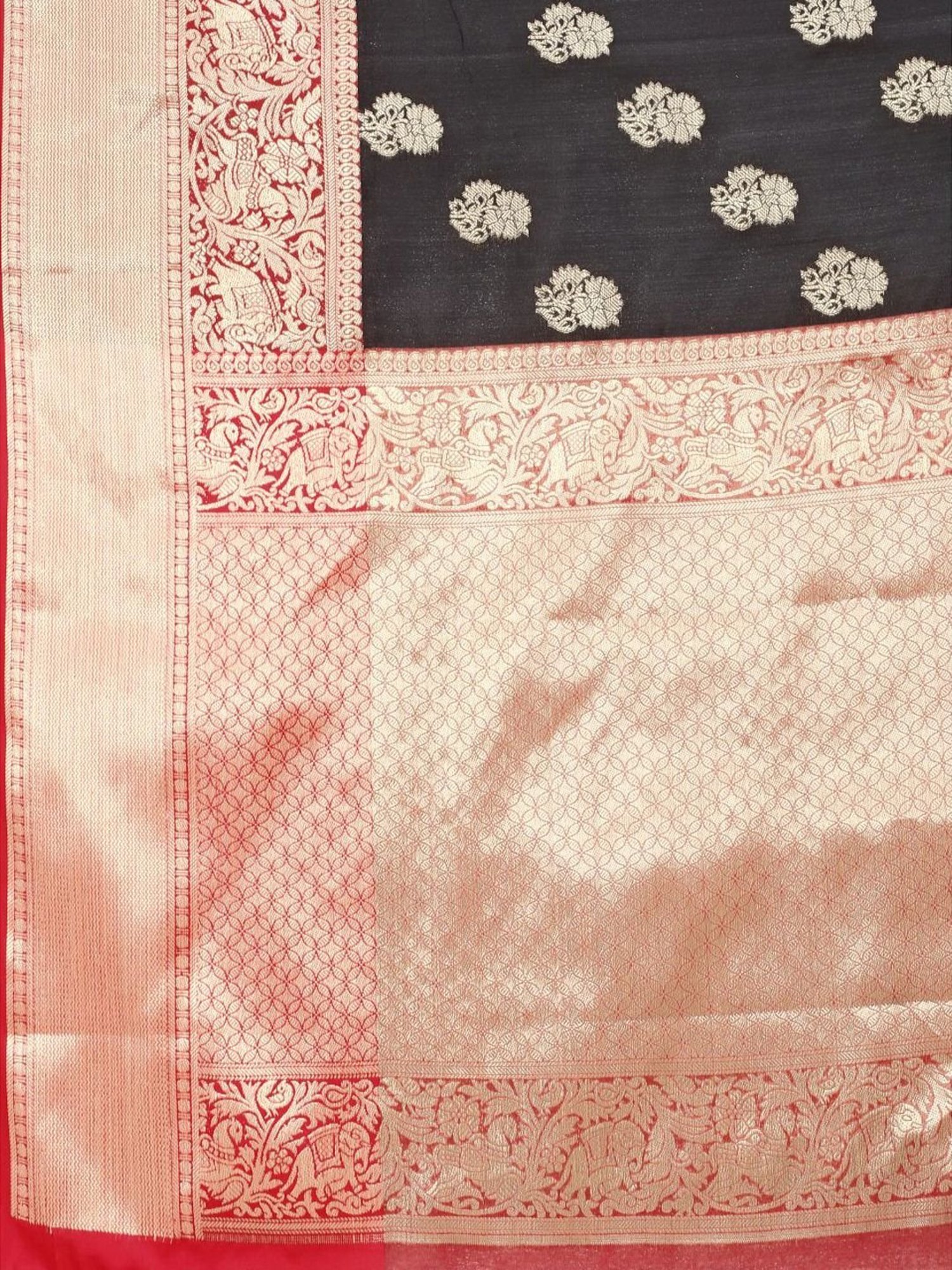 Unnati Silks Grey Cotton Printed Saree With Unstitched Blouse