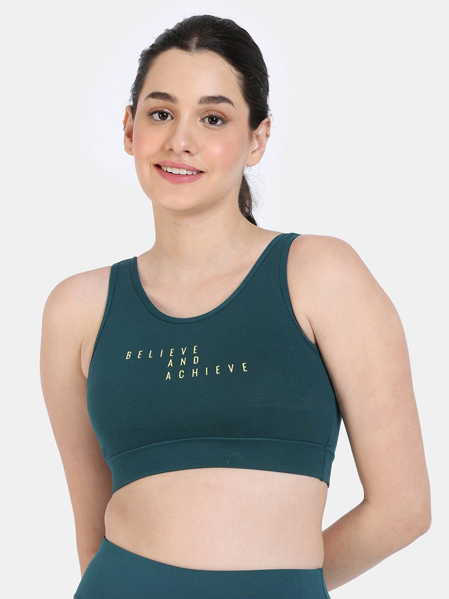 Zelocity by Zivame Green Sports Bra With Removable Padding