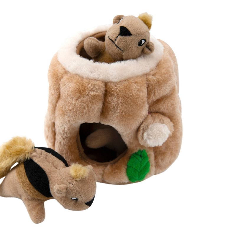 Outward Hound Hide-A-Squirrel Puzzle Plush Dog Toy - M