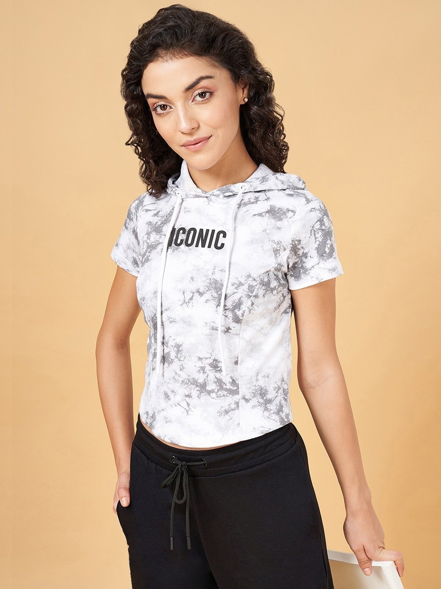 Ajile by Pantaloons Black Cotton Printed Sports Top