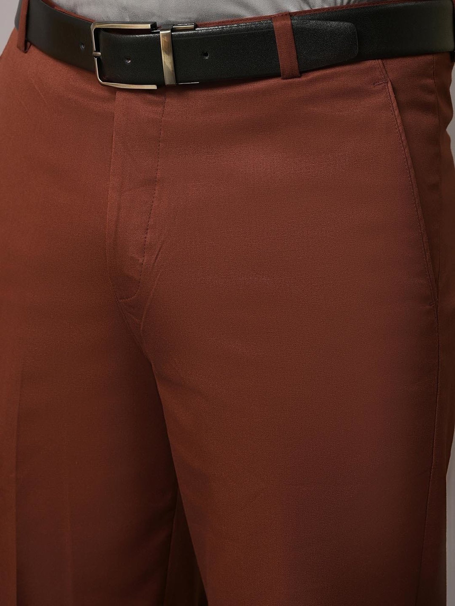 Hangup Brown Regular Fit Flat Front Trousers