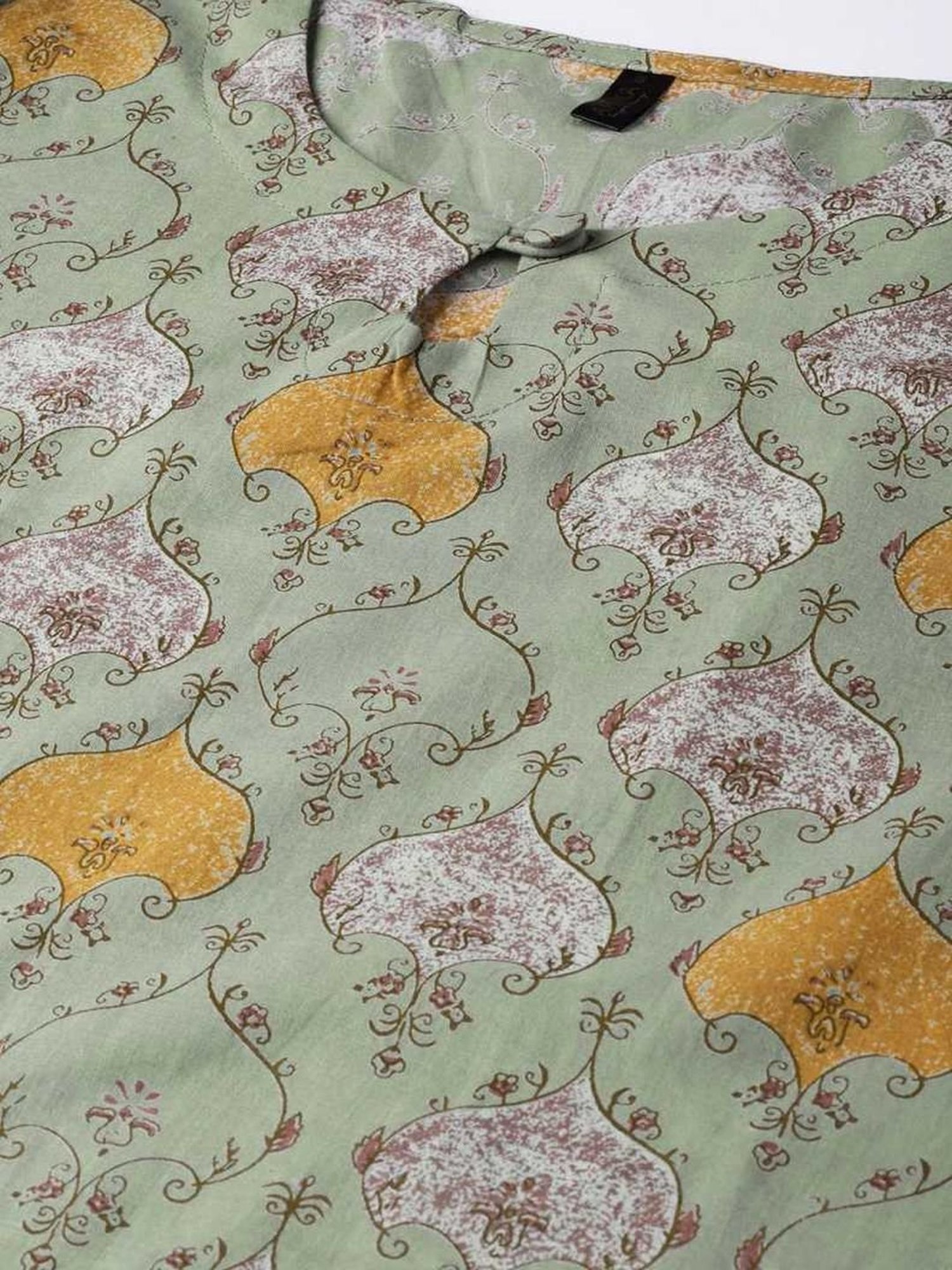 Vaamsi Olive Green Rayon Printed Straight Kurta