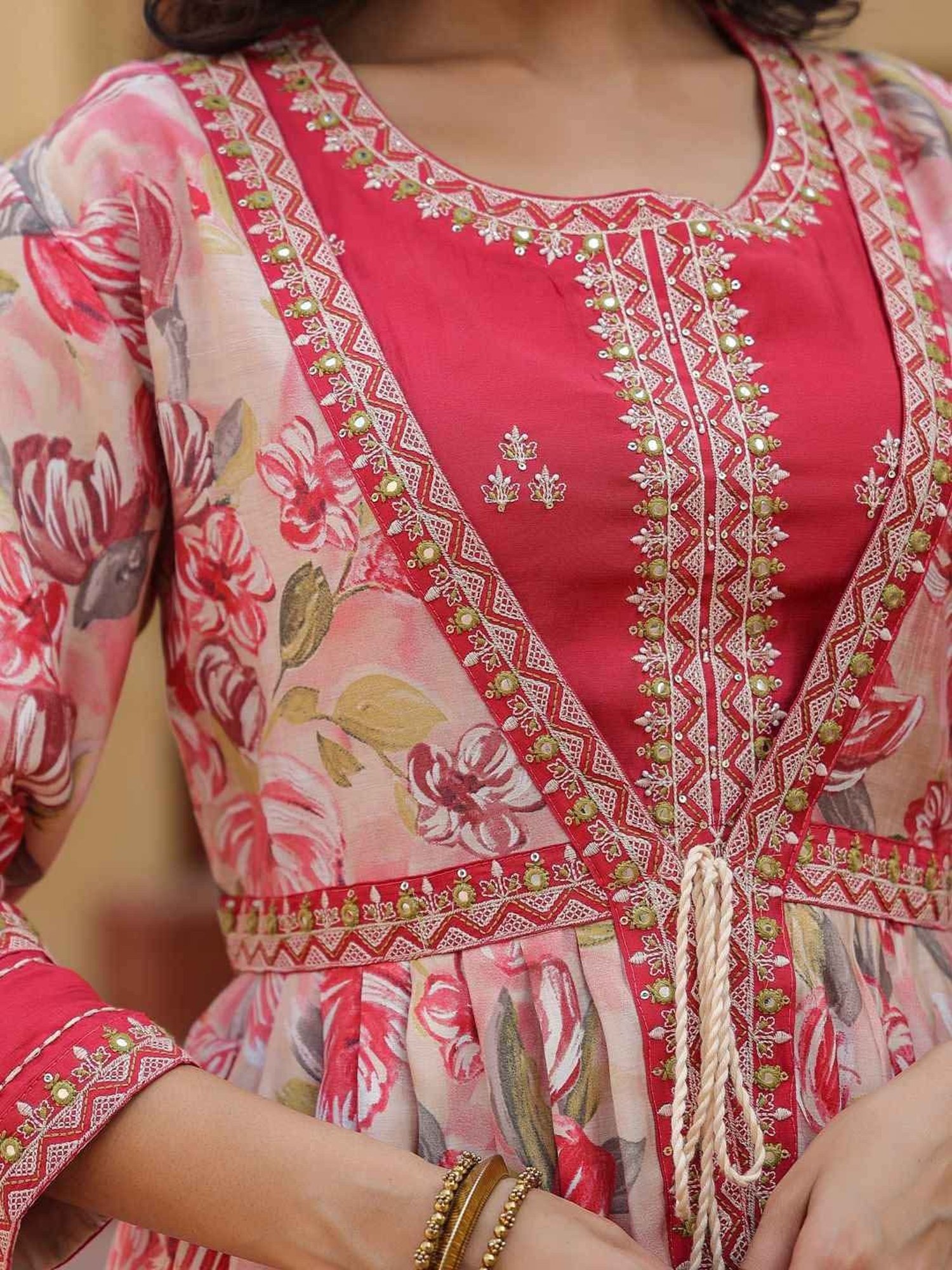 Yufta Pink Floral Print Crop Top Pant Set with Jacket