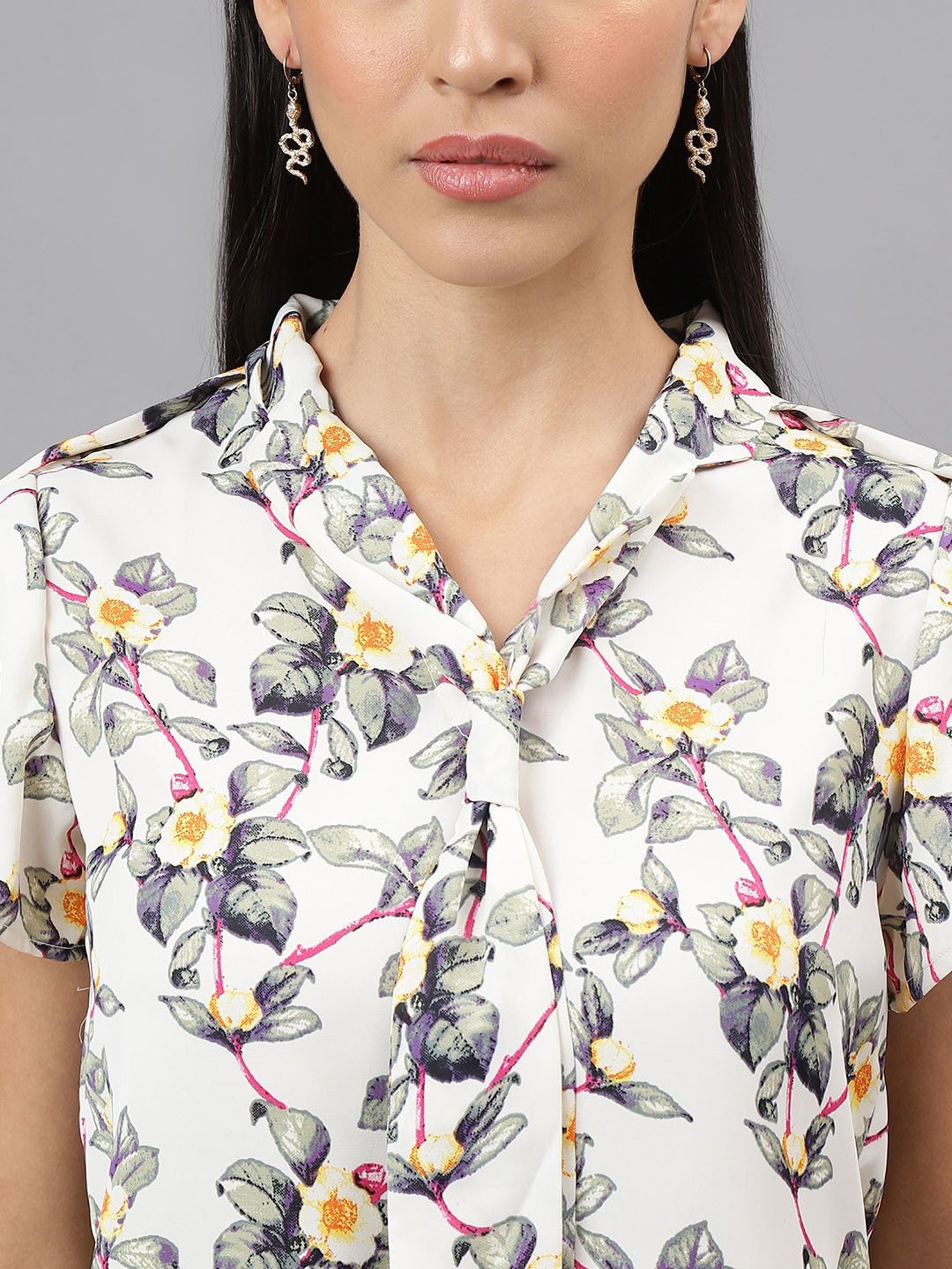 Latin Quarters Off White Floral Print Top