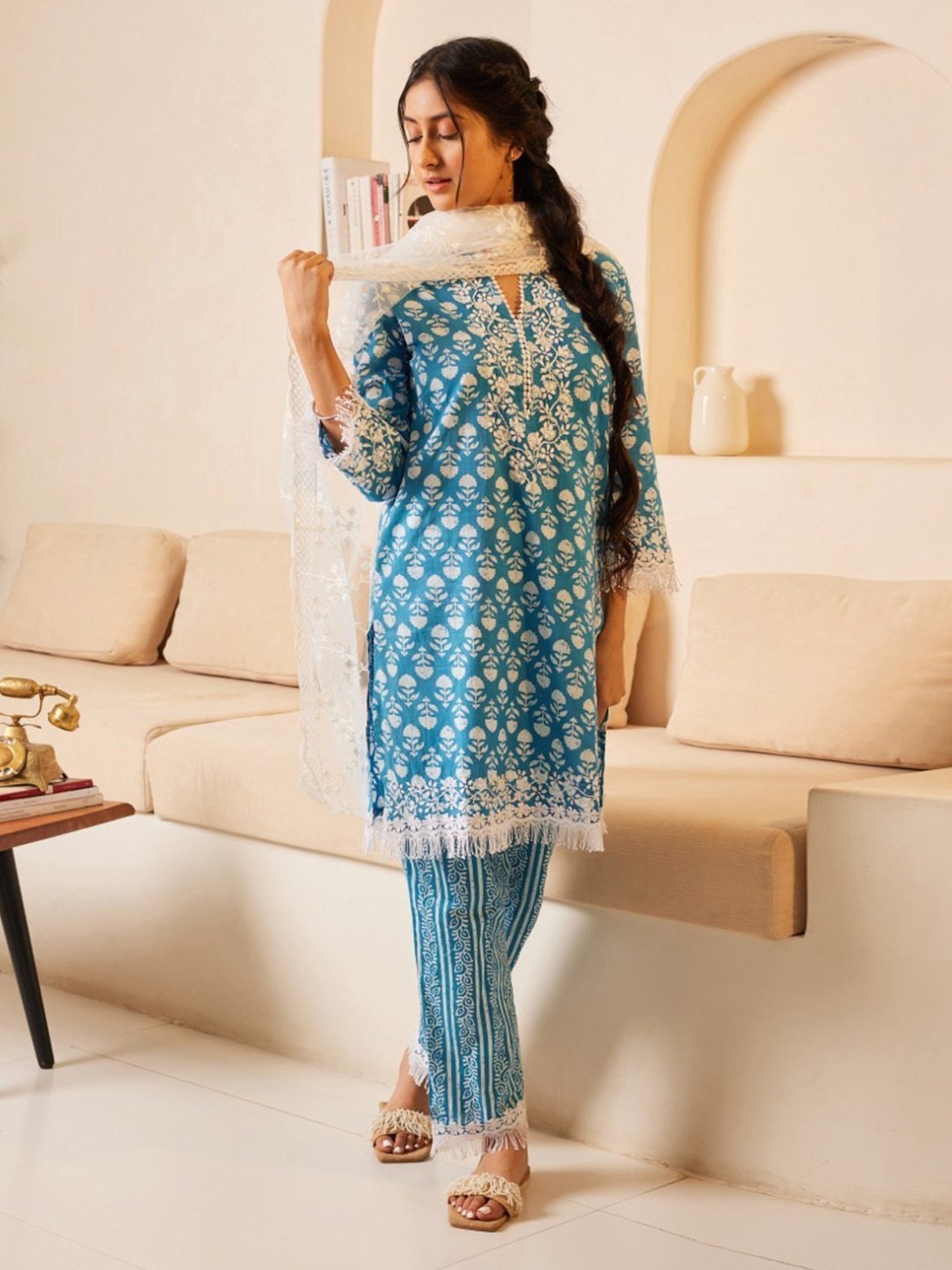 House Of Kari Samma Chikankari Co-ord set in Cotton for Women- Blue