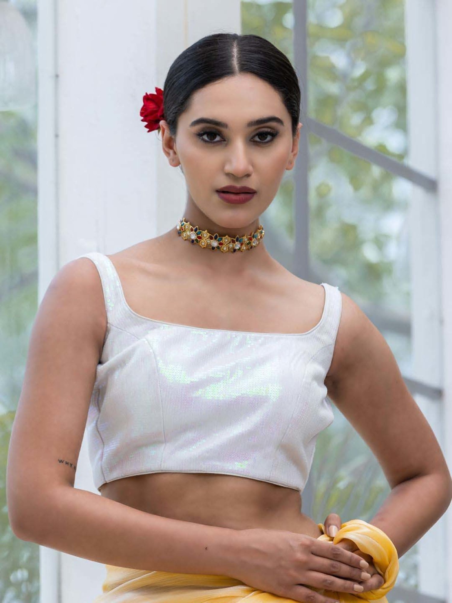 Swtantra Yellow Woven Saree With Unstitched Blouse