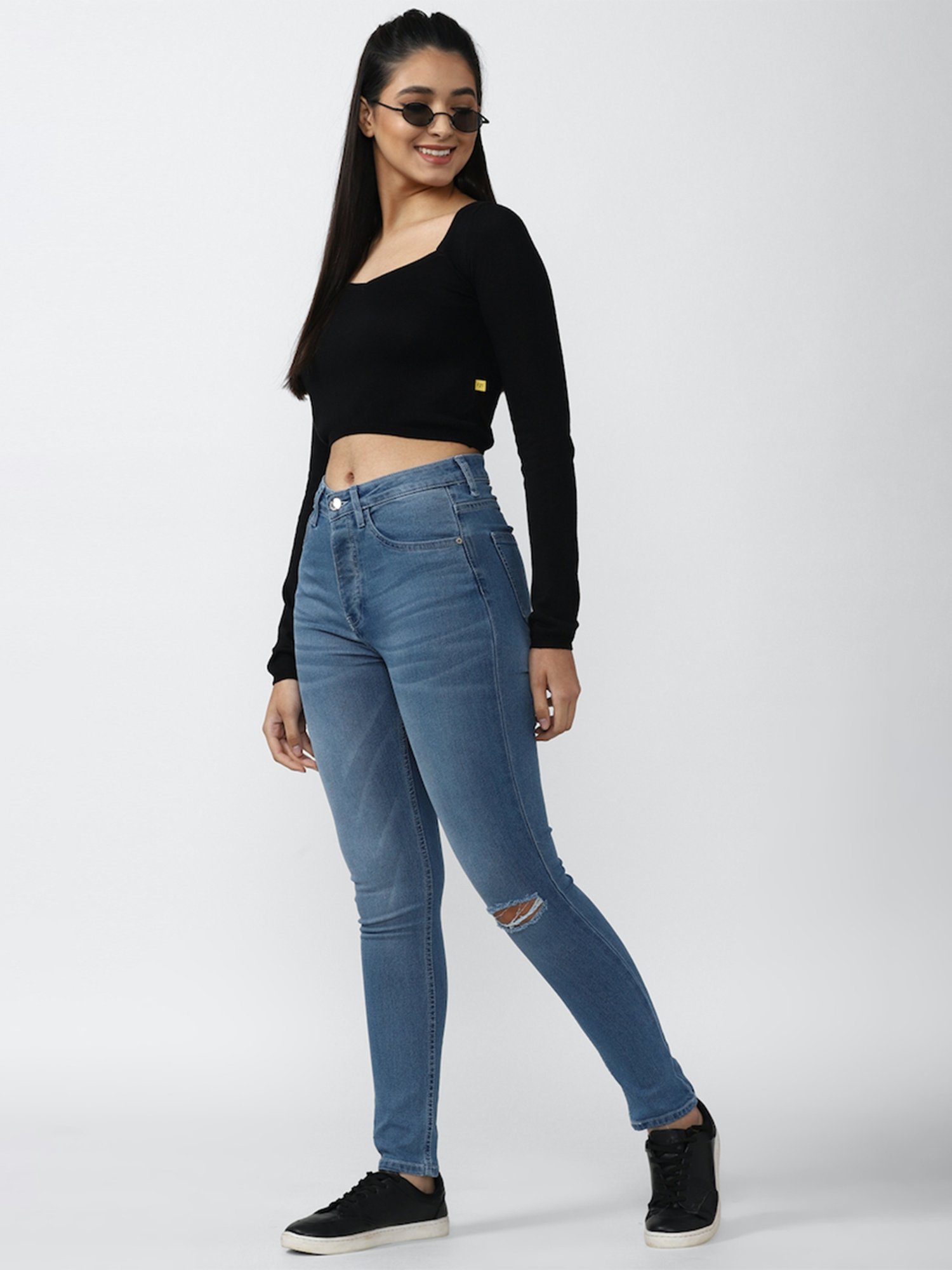 Forever 21 Black Regular Fit Sweater