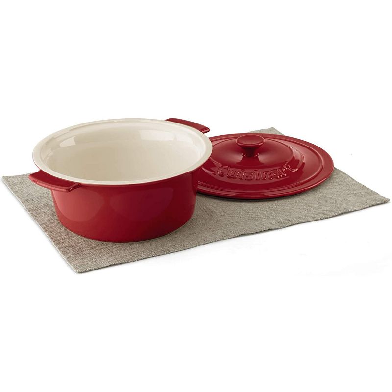 Cuisinart 3 Quart Capacity Chef's Classic Chip and Stain Resistant Ceramic Round Stoneware Baker Dish with Matching Heat Resistant Lid Covering, Red