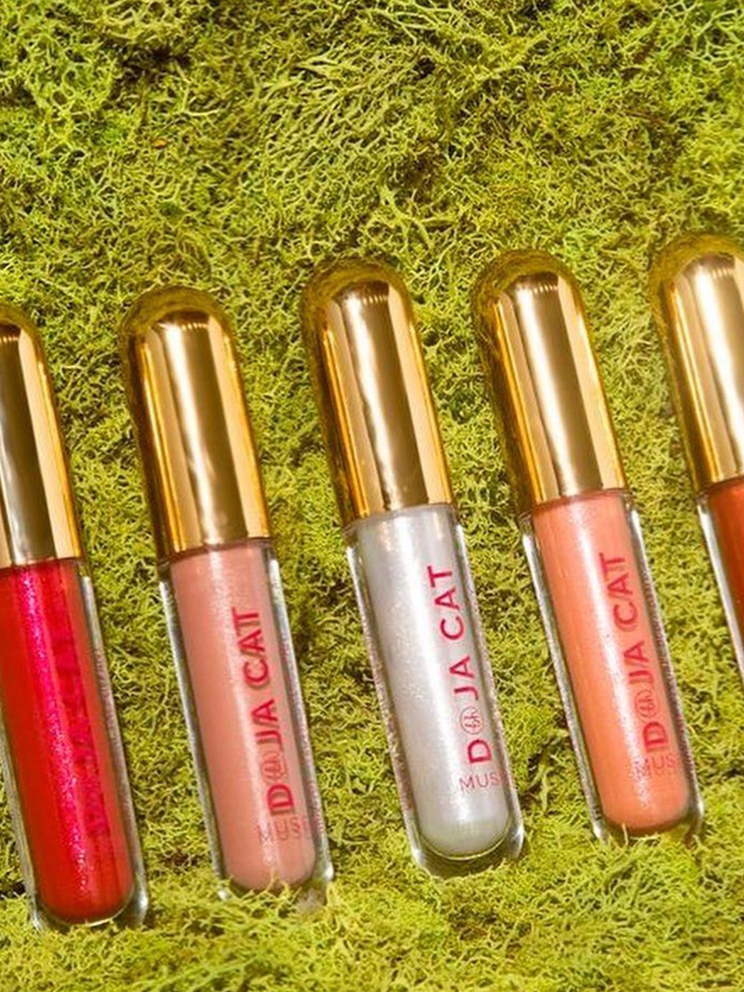 BH Cosmetics x Doja Cat Muse Plumping Lip Gloss Red - 3 ml