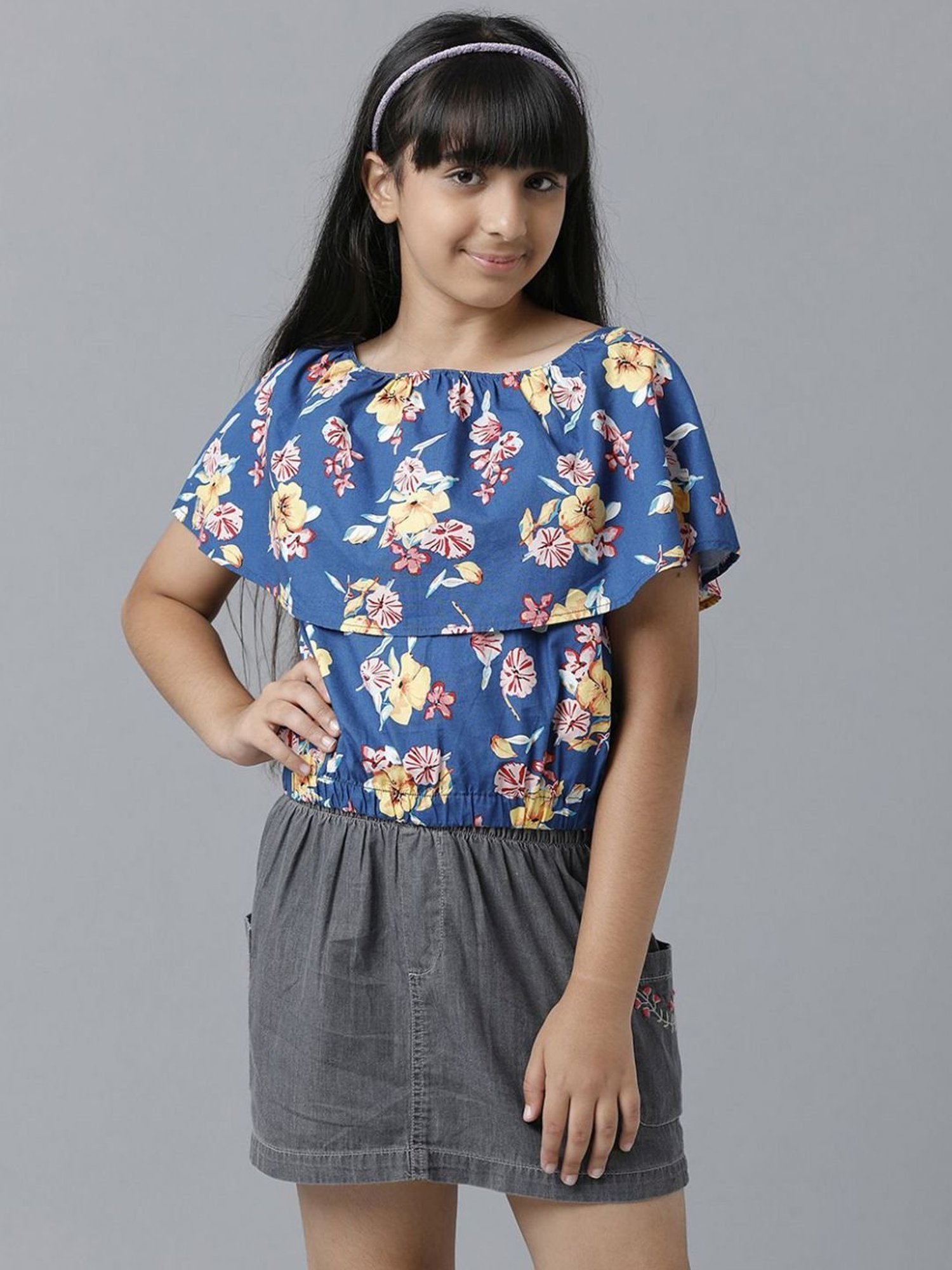 Under Fourteen Only Kids Blue & Yellow Cotton Floral Print Top