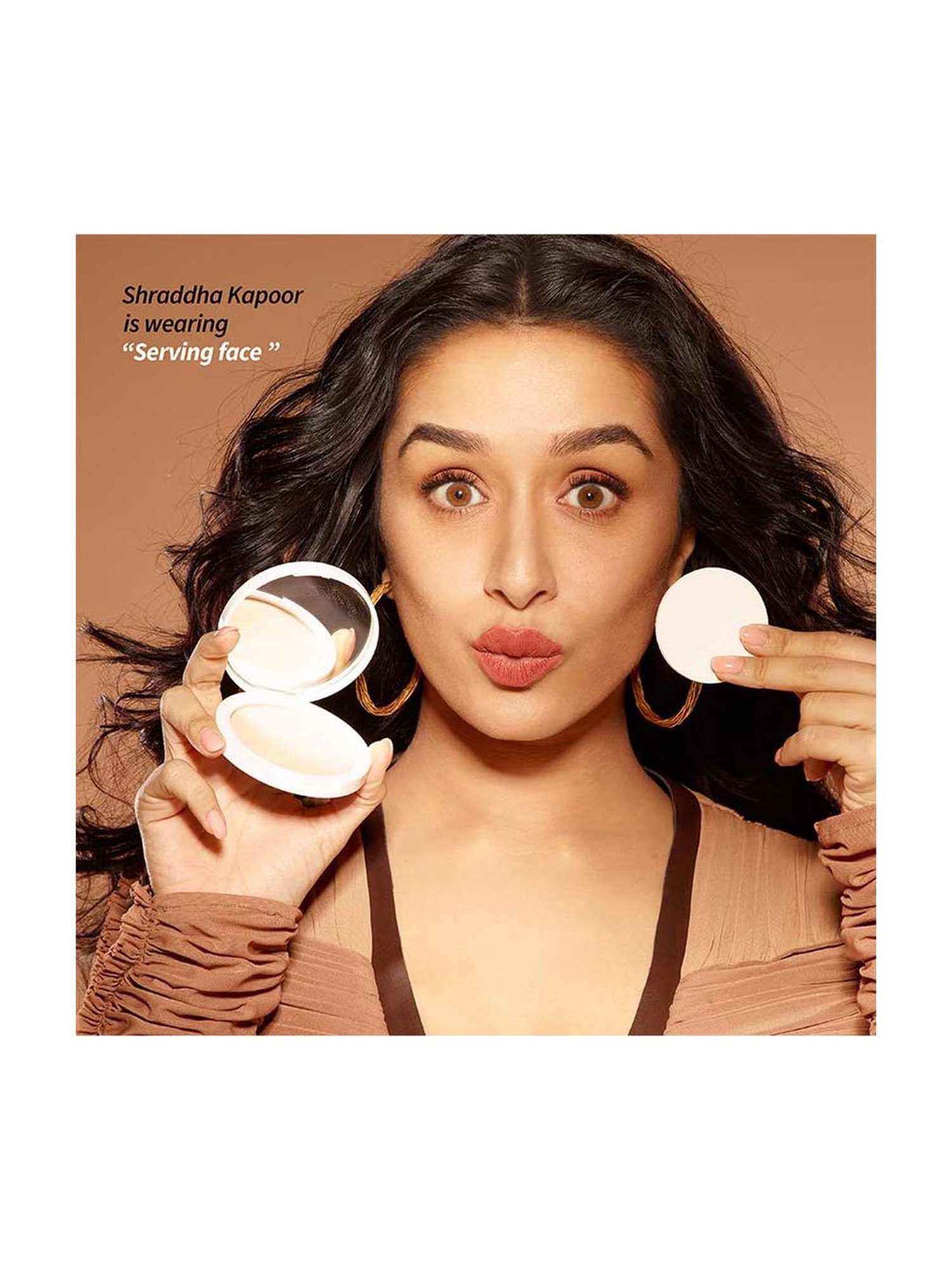 MyGlamm LIT Radiant Matte Compact RM 02 Beat - 9 gm