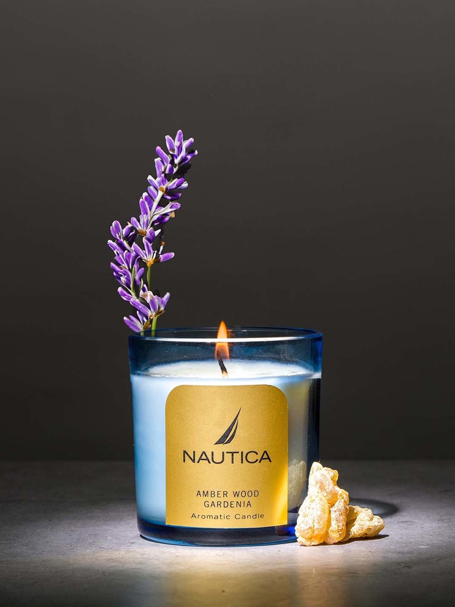 Nautica Blue Wax Amber Wood Gardenia Aroma Scented Candle