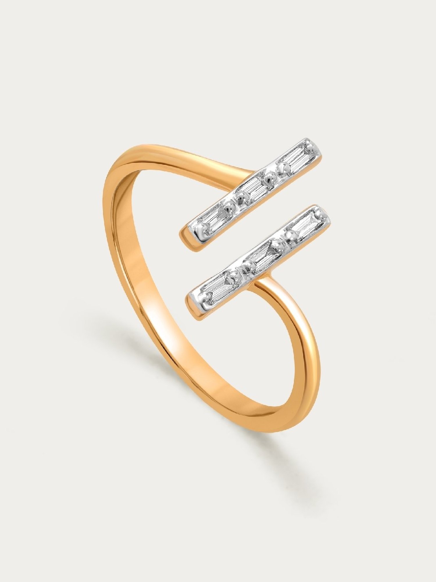 Mia by Tanishq Sleek Elegance 18k Diamond Finger Ring