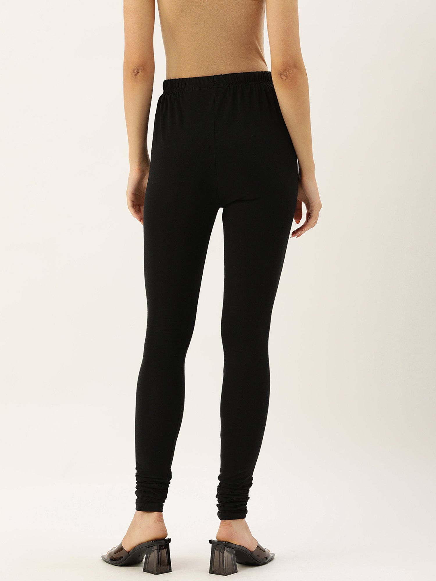 Amukti Black Regular Fit Mid Rise Leggings
