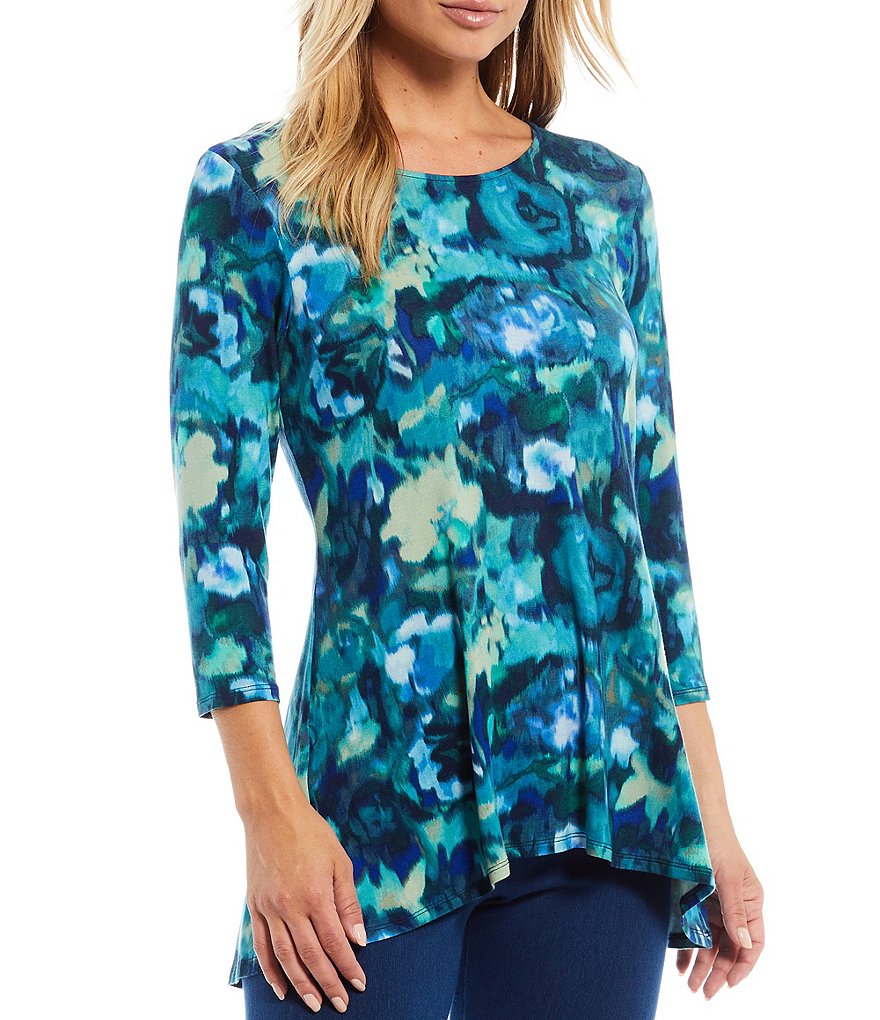 Intro Petite Size Capri Breeze Blurred Floral Print The Legging Tee