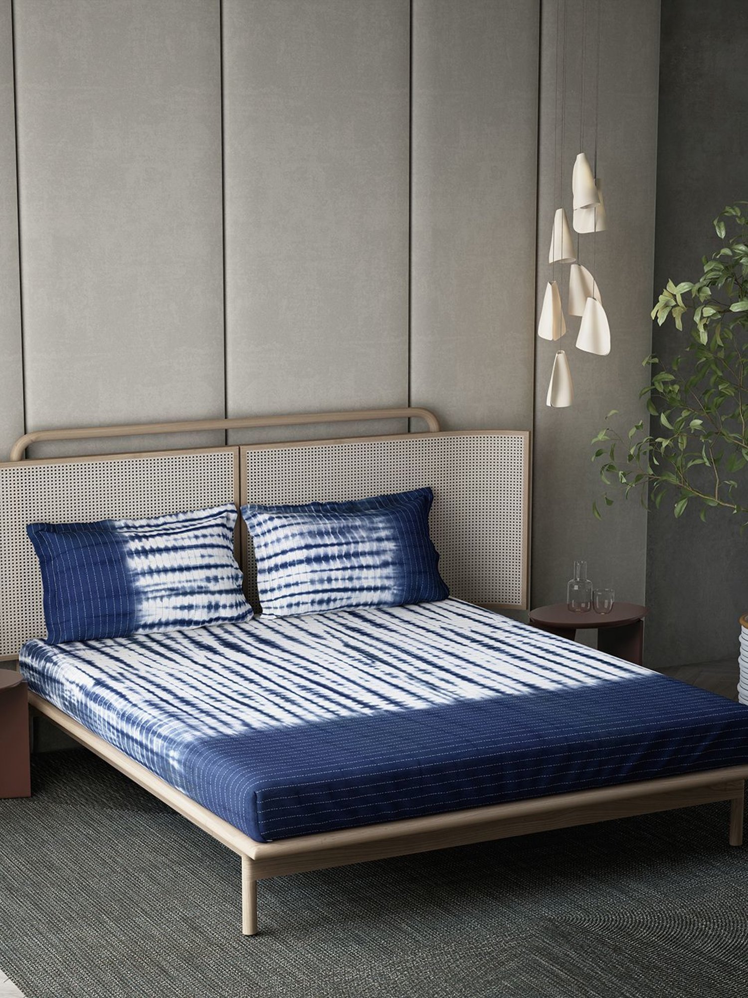 DDecor Ethnic Blue 136 TC Cotton King Bed Sheet With 2 Pillow Covers